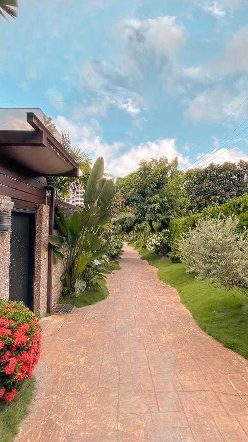 Yage Hotspring House Panzió Csiaohszi Kültér fotó