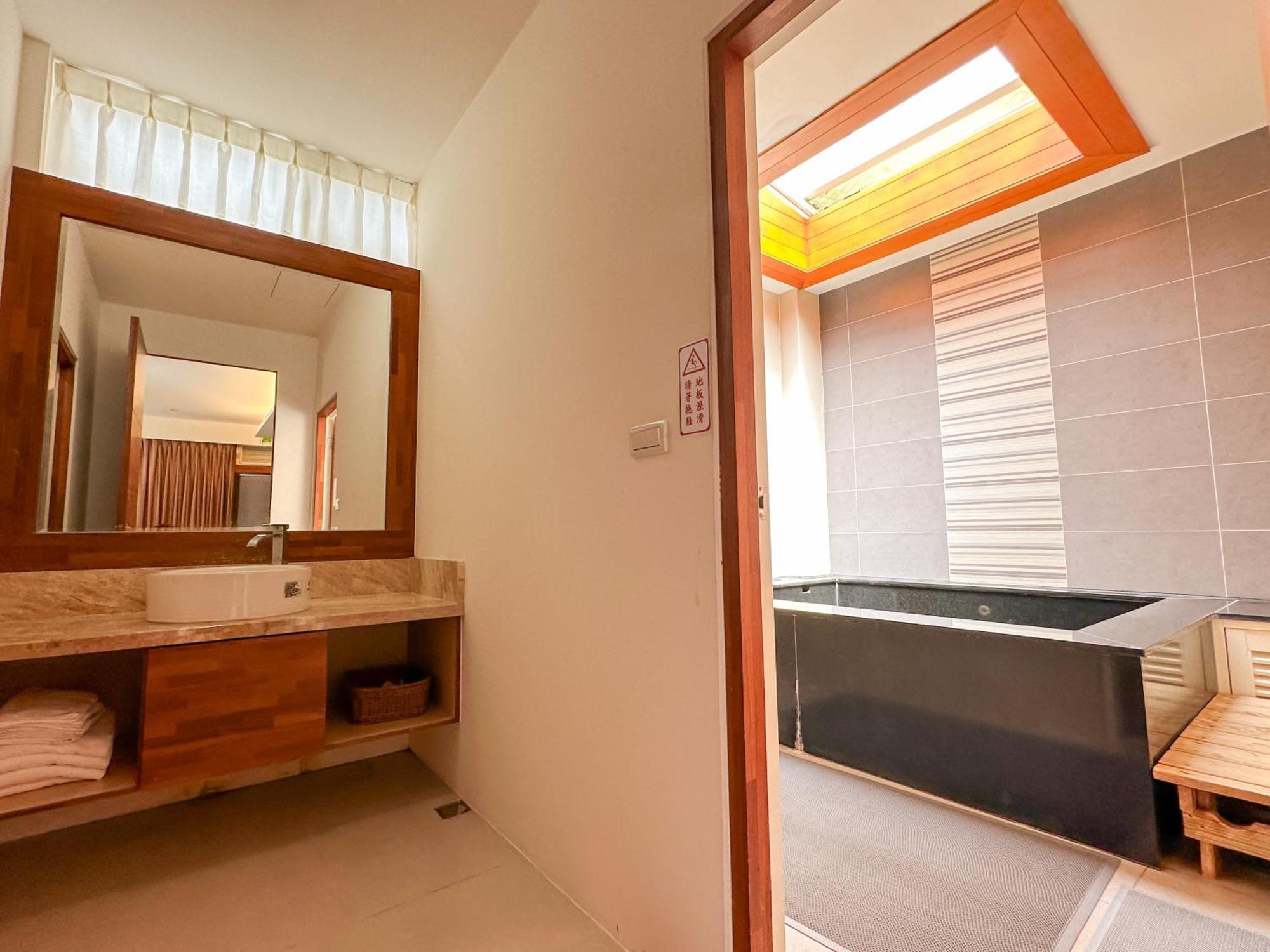 Yage Hotspring House Panzió Csiaohszi Kültér fotó