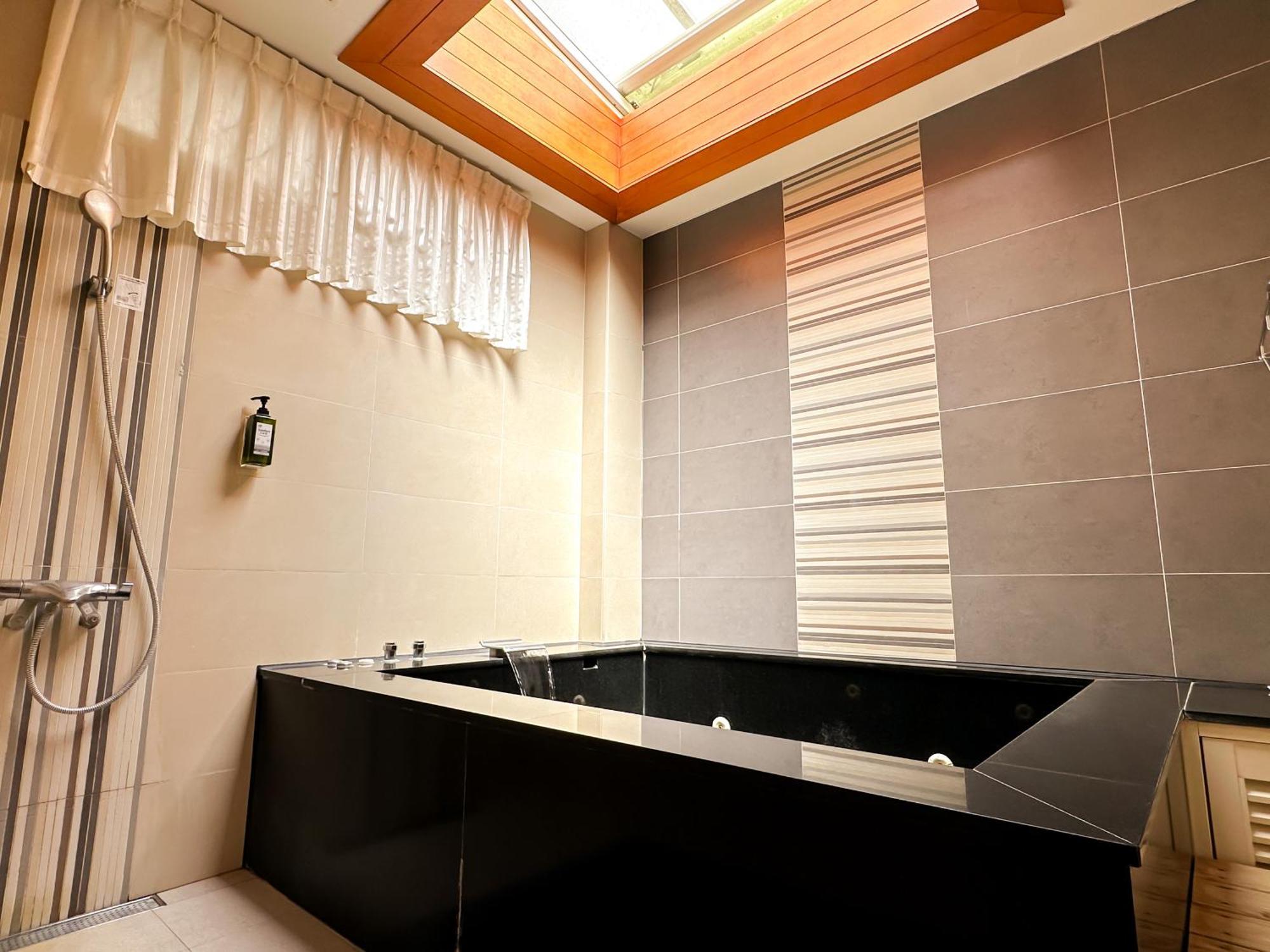 Yage Hotspring House Panzió Csiaohszi Kültér fotó