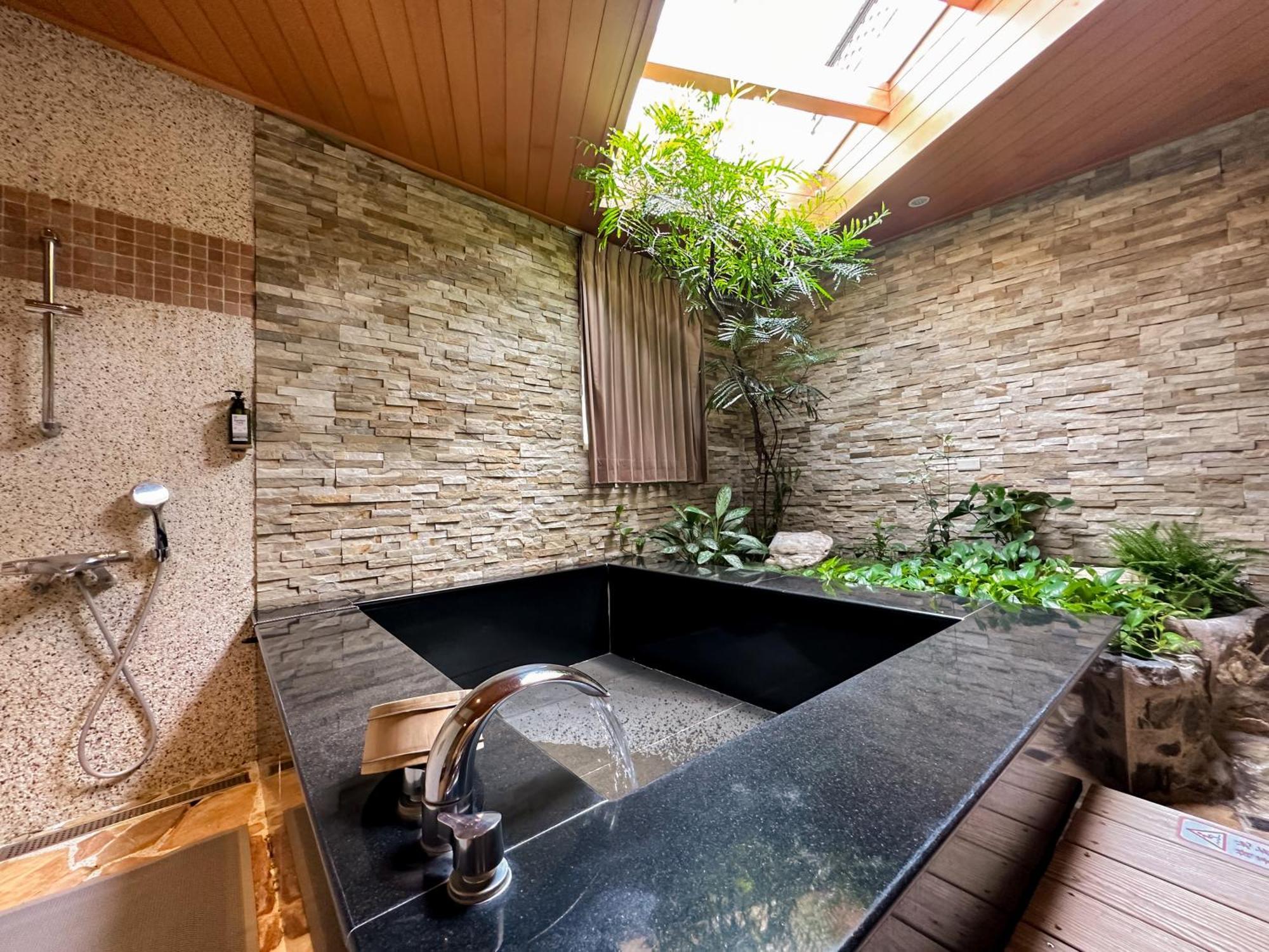 Yage Hotspring House Panzió Csiaohszi Kültér fotó